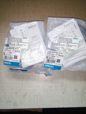 E2B-M12KS04-WP-B1